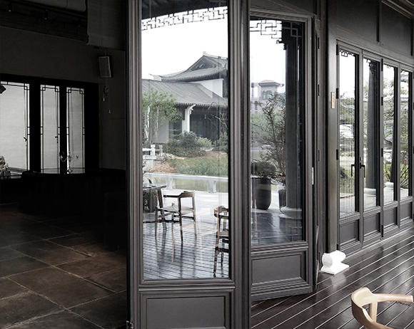 仿古断桥铝中式门窗让中式建筑门窗更具东方美学